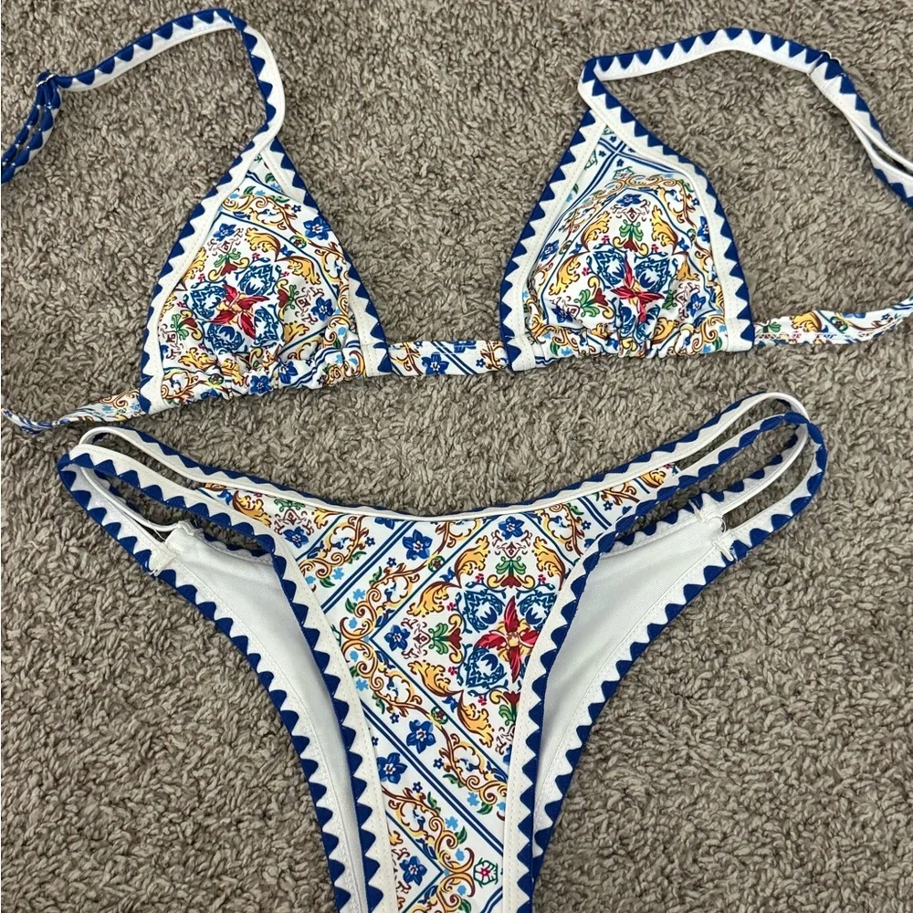 Colorful Patterned Bikini Set - Picture 2 of 2